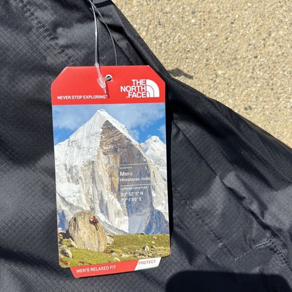 NWT Men's North Face Venture Jacket Black M * Bruno Mars Moonshine Jungle Tour * - Picture 7 of 11